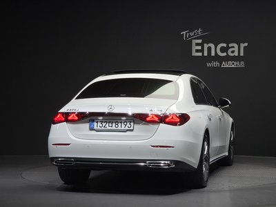 MERCEDES-BENZ E-CLASS - 3