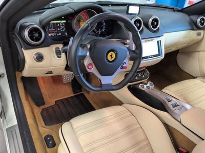 FERRARI CALIFORNIA - 3