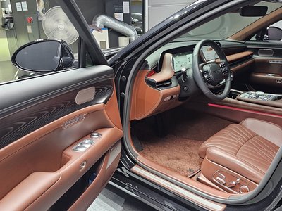 2024 Genesis G90 (RS4) thumbnail 13