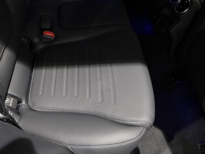 صورة مصغرة 36 لـ 2026 Mercedes-BENZ GLC