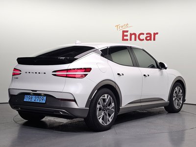 صورة 4 لـ 2023 Genesis GV60