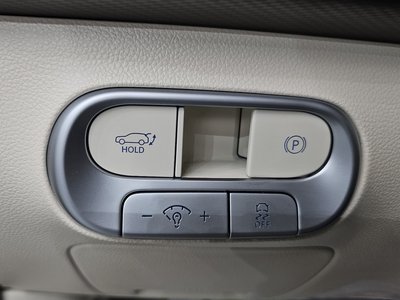 2023 Genesis GV60 — миниатюра 12