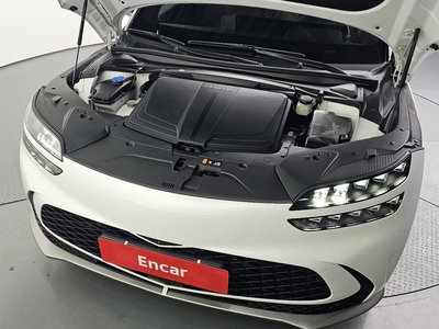 صورة 7 لـ 2023 Genesis GV60