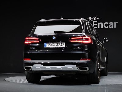 صورة 4 لـ 2022 BMW X5