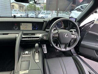 LEXUS LC - 10