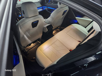 صورة 3 لـ 2025 BMW 5 SERIES
