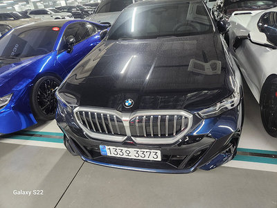 صورة 1 لـ 2025 BMW 5 SERIES