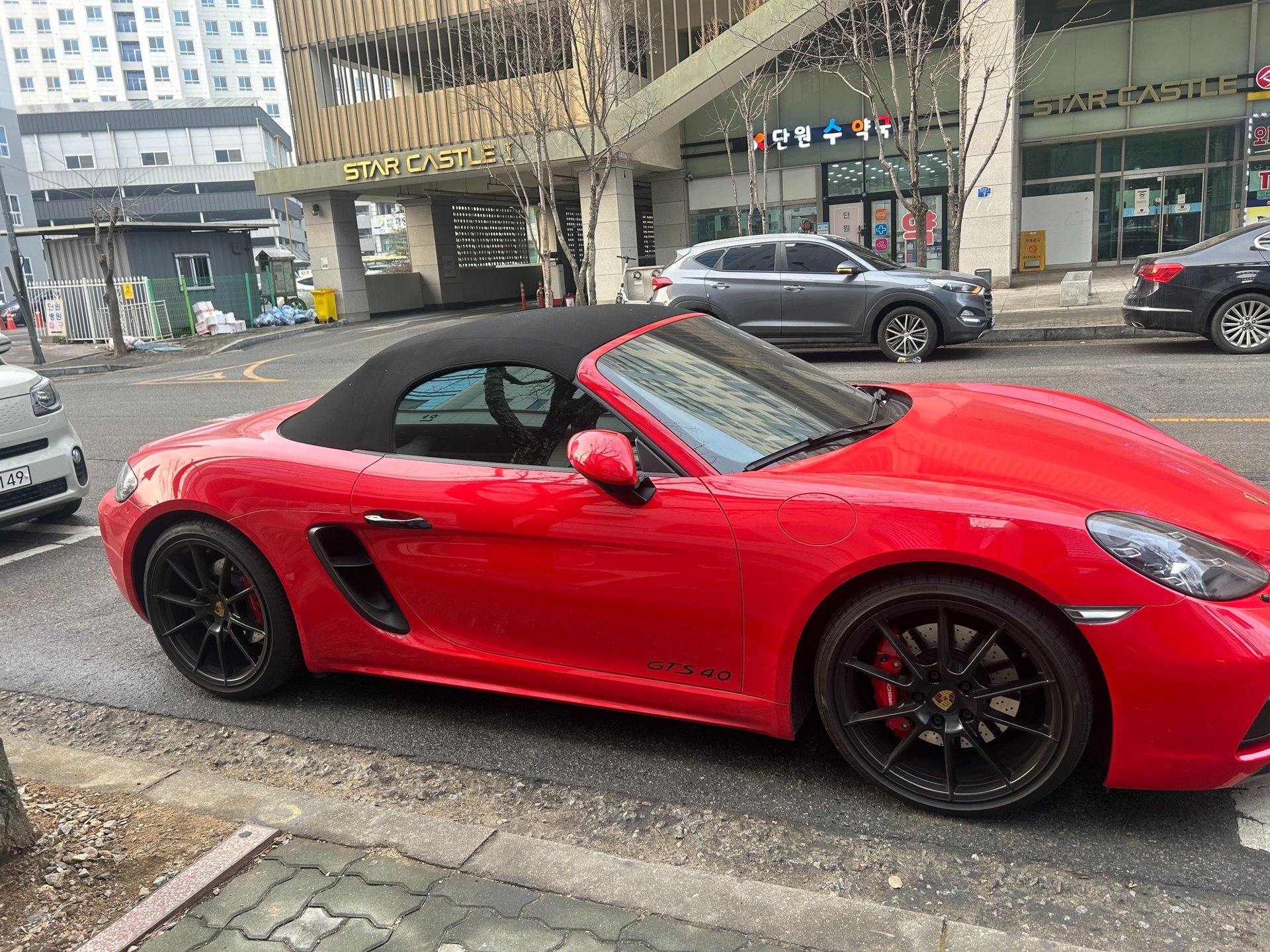 PORSCHE 718 - View 1