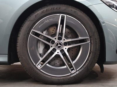 MERCEDES-BENZ E-CLASS - 6