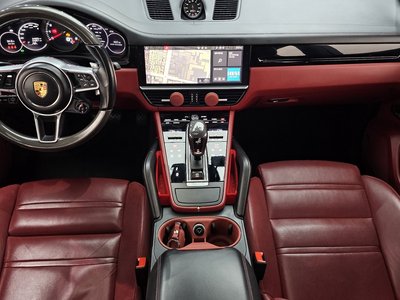صورة 5 لـ 2021 Porsche CAYENNE