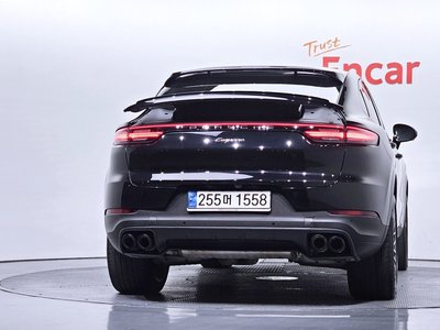 صورة 4 لـ 2021 Porsche CAYENNE