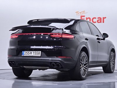 صورة 3 لـ 2021 Porsche CAYENNE