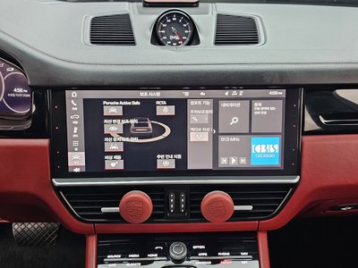 صورة مصغرة 14 لـ 2021 Porsche CAYENNE