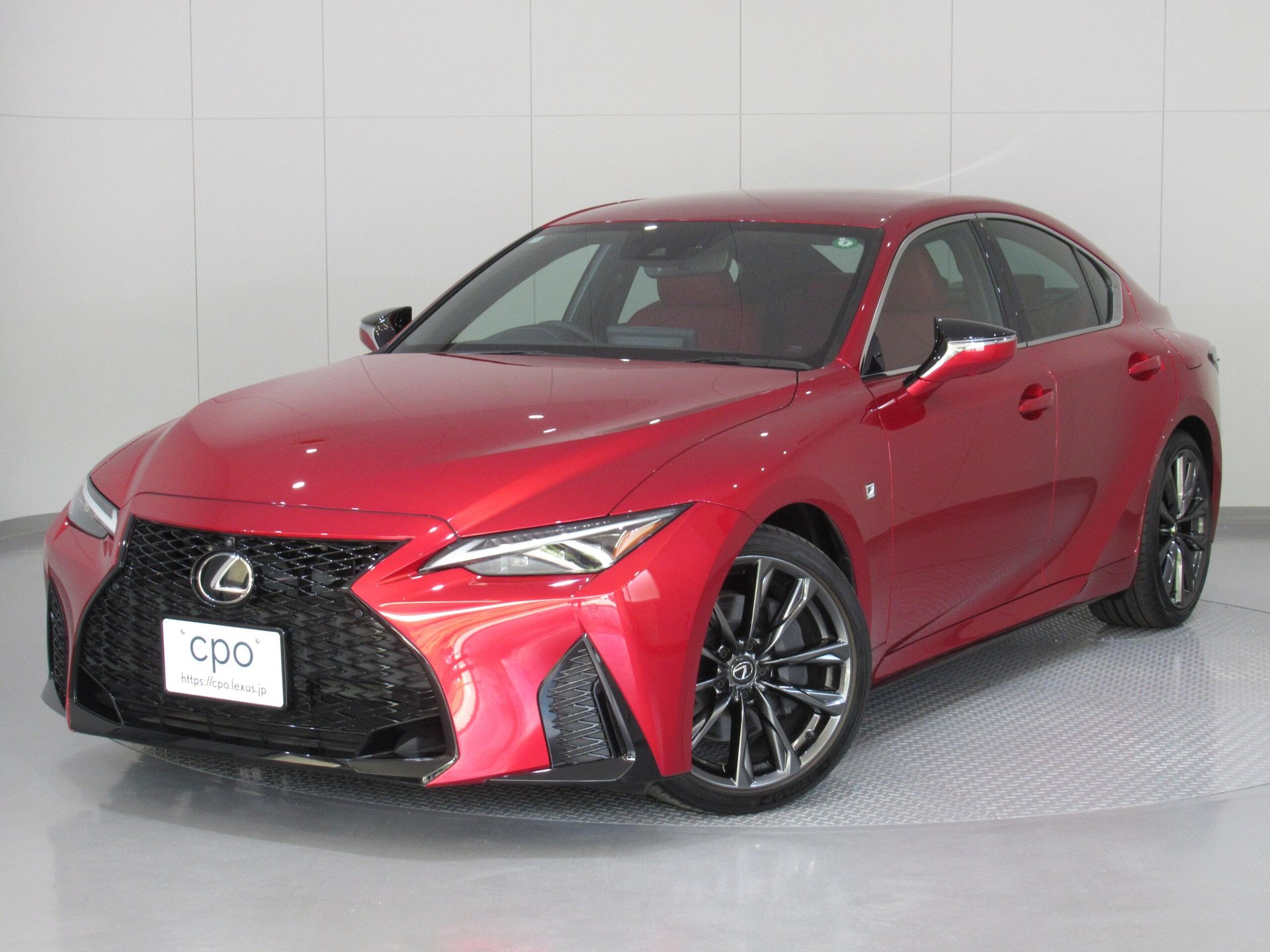 LEXUS IS - View 1
