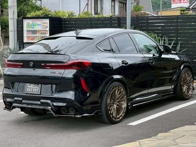 2021 BMW X6 M 照片 2