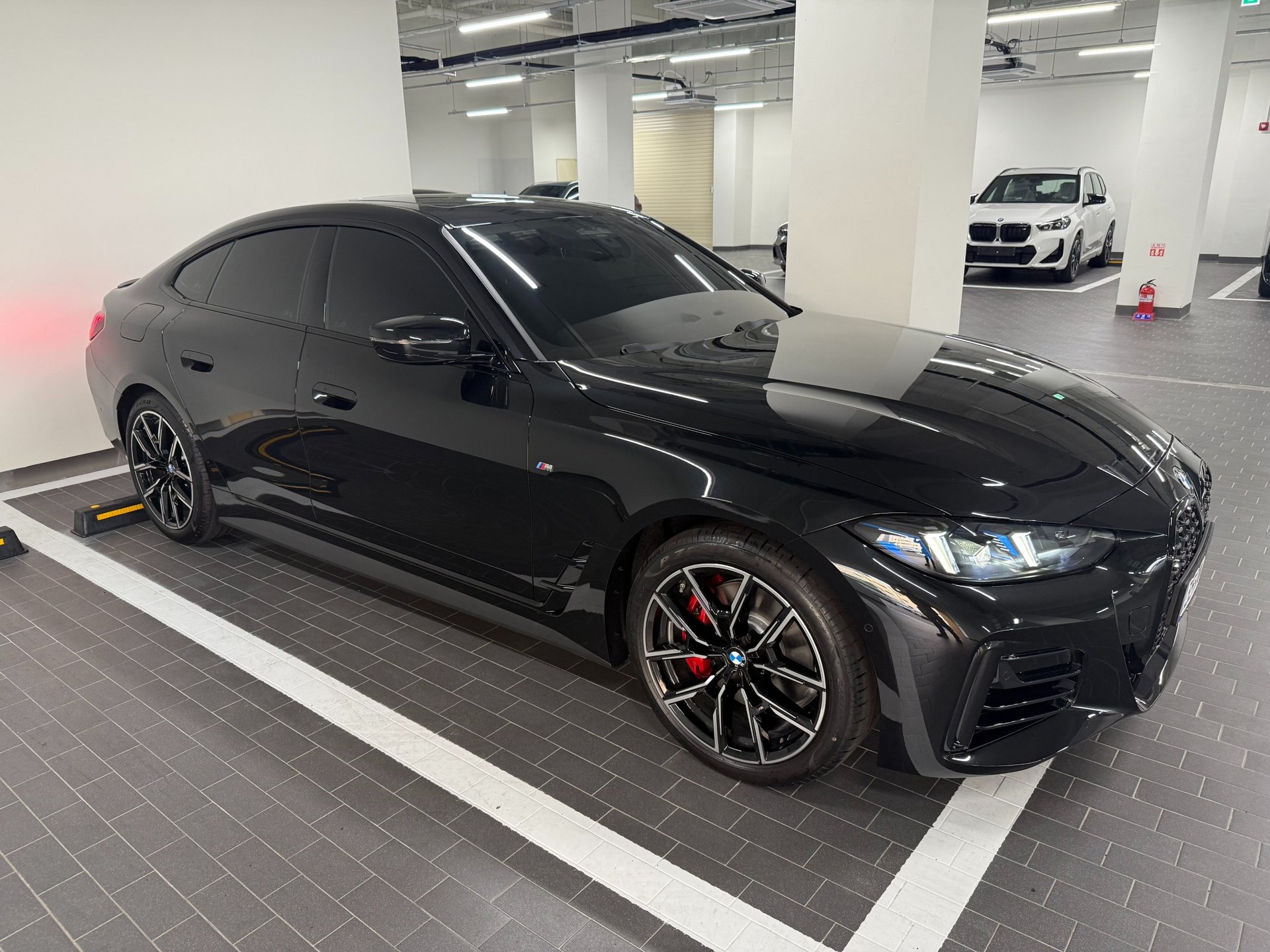 BMW 4 SERIES - View 1