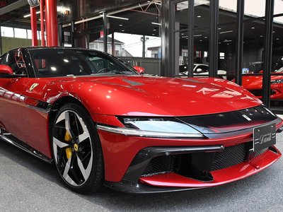 2025 Ferrari 12 CILINDRI thumbnail 38