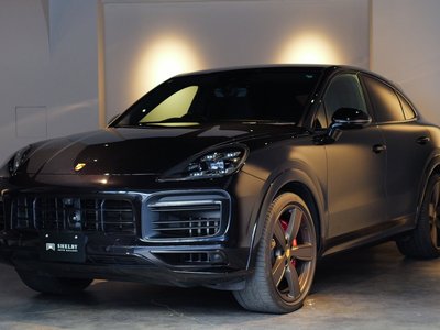 PORSCHE CAYENNE COUPE