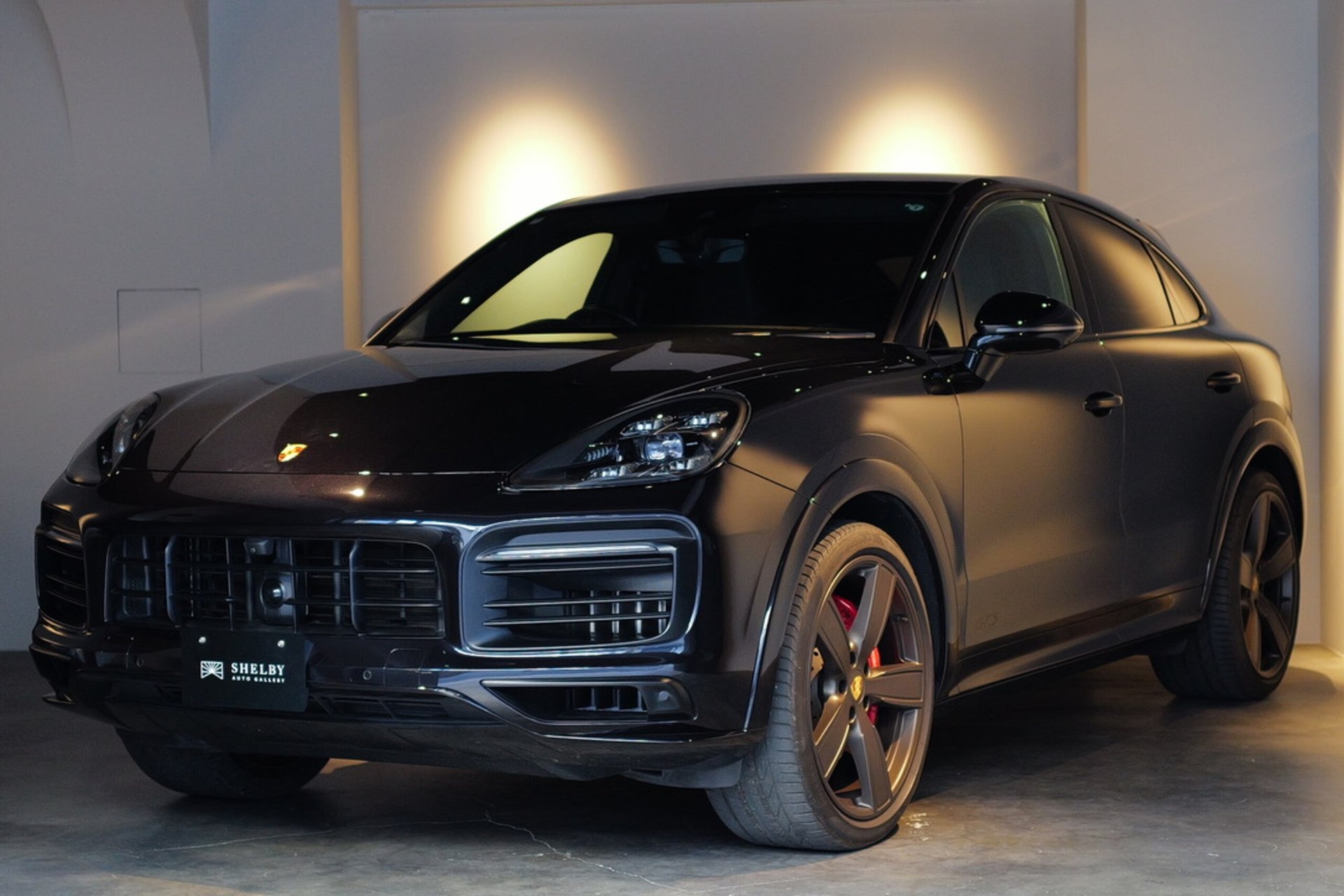 PORSCHE CAYENNE COUPE - View 1