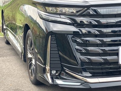TOYOTA VELLFIRE - 9