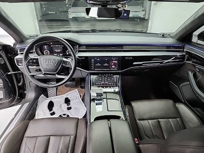 صورة 5 لـ 2021 AUDI A8