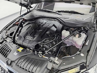 صورة 6 لـ 2021 AUDI A8