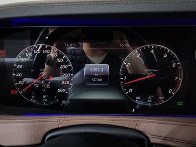 MERCEDES-BENZ S-CLASS - 8