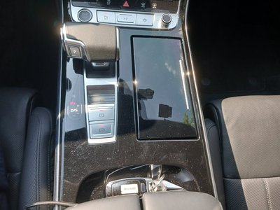 صورة مصغرة 14 لـ 2023 AUDI A8