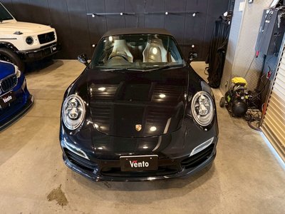 PORSCHE 911 - 4