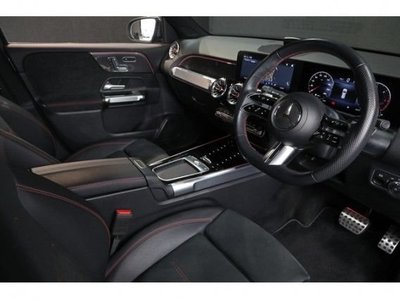 MERCEDES-BENZ GLB - 6