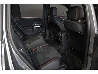 MERCEDES-BENZ GLB - 9