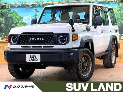 TOYOTA LAND CRUISER 70 - 1