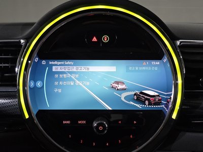 2023 MINI COOPER CLUBMAN — миниатюра 30