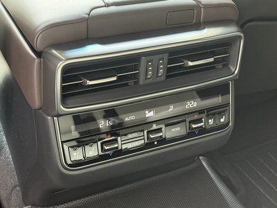 2024 Lexus LX thumbnail 71