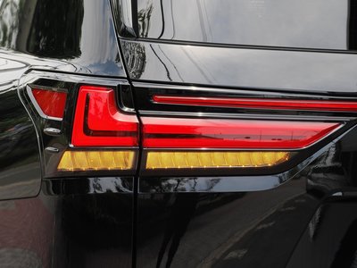 2024 Lexus LX thumbnail 22