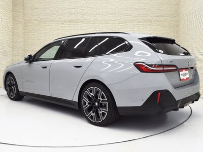 BMW 5 SERIES TOURING - 2