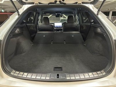 صورة مصغرة 13 لـ 2023 Lexus RX