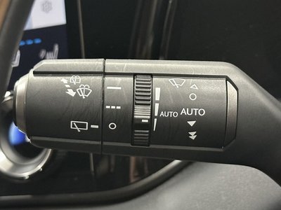 صورة مصغرة 35 لـ 2023 Lexus RX