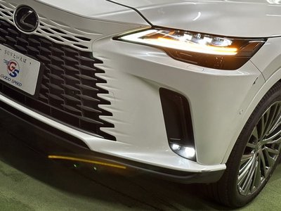 صورة مصغرة 73 لـ 2023 Lexus RX