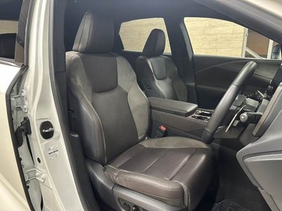 صورة مصغرة 11 لـ 2023 Lexus RX