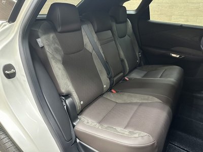 صورة مصغرة 75 لـ 2023 Lexus RX