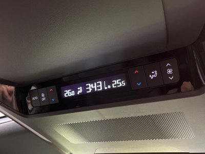 2025 Toyota ALPHARD — миниатюра 74