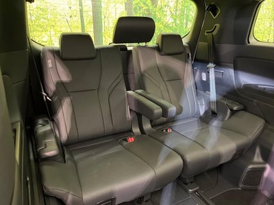 2025 Toyota ALPHARD — миниатюра 12