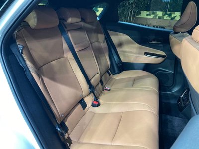 TOYOTA CROWN SPORT - 10