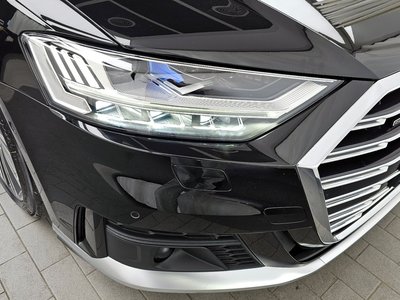 AUDI A8 - 9