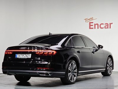 AUDI A8 - 3
