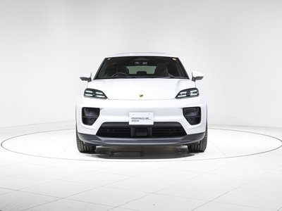PORSCHE MACAN - 3