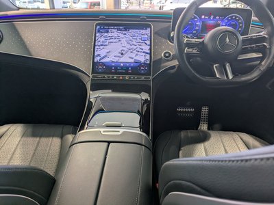 MERCEDES-BENZ EQE - 5