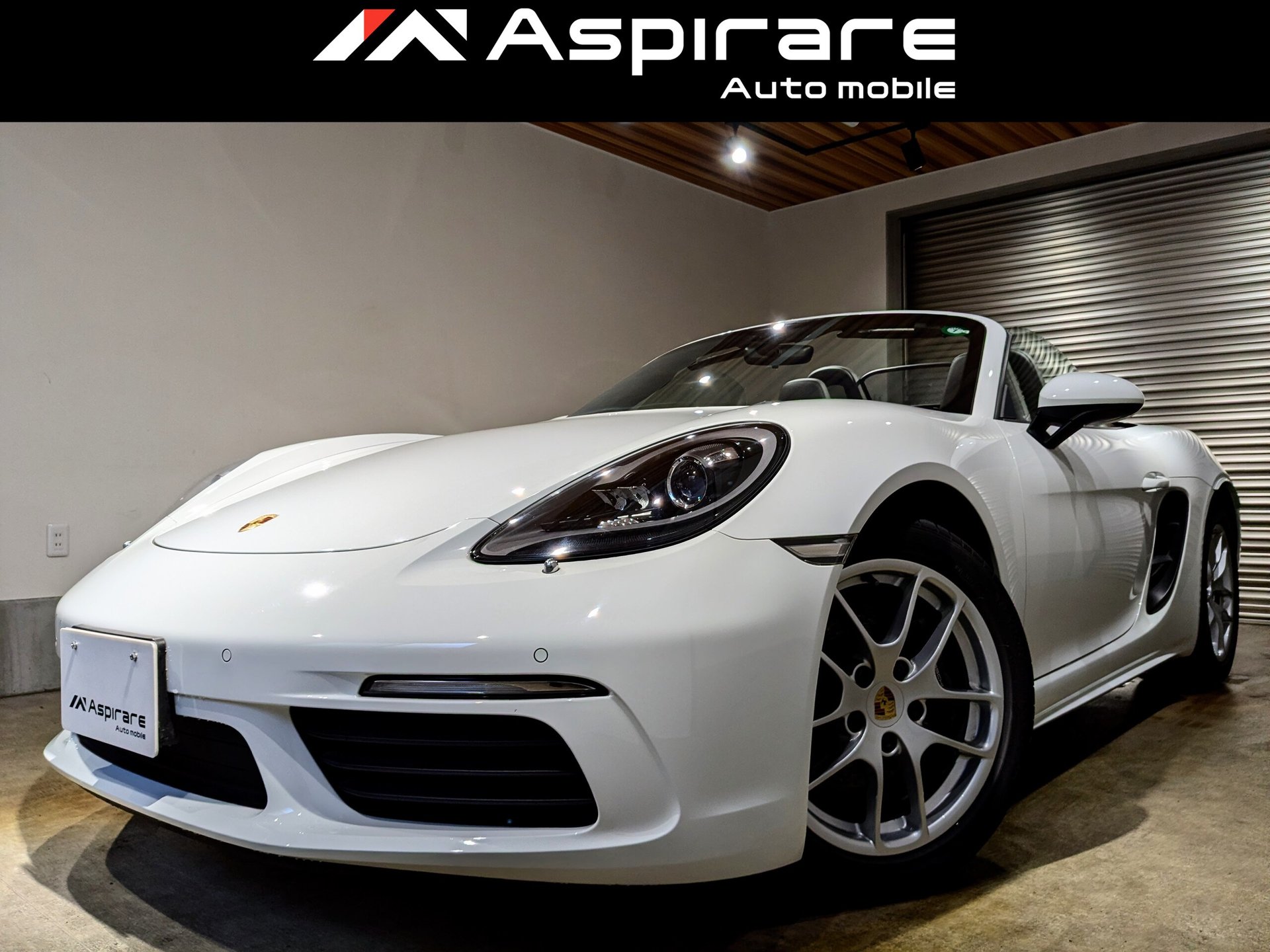 PORSCHE 718 BOXSTER - View 1