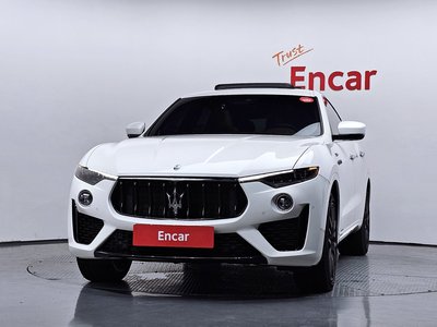 2022 Maserati LEVANTE 照片 2